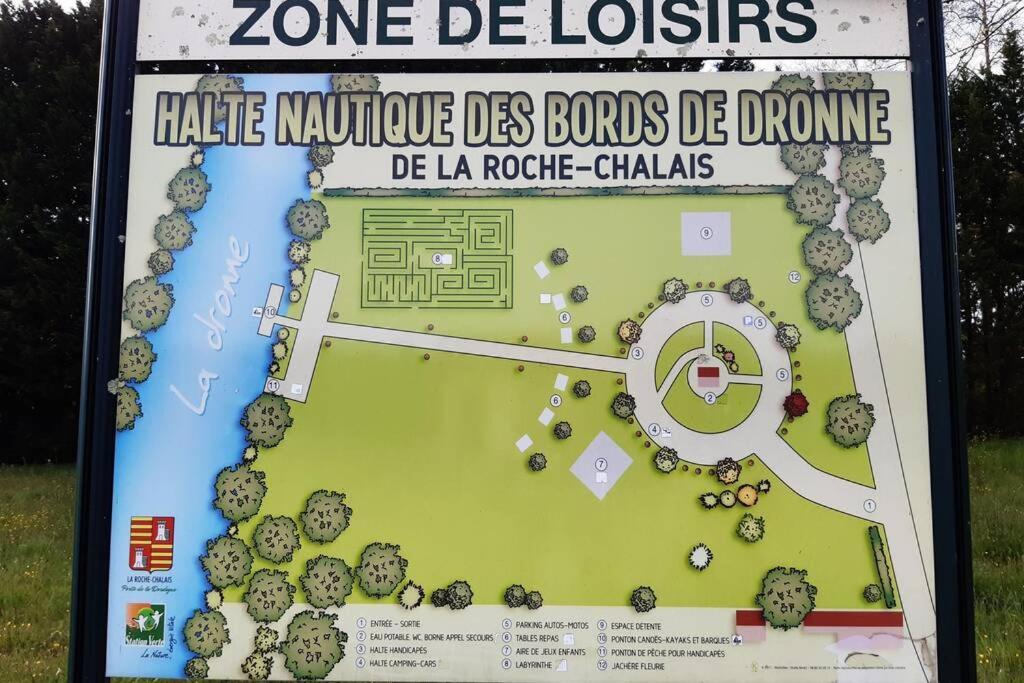 Appartement Renove Le New-York En Centre Ville - Terrasse Et Parking - Non Climatise La Roche-Chalais Eksteriør billede